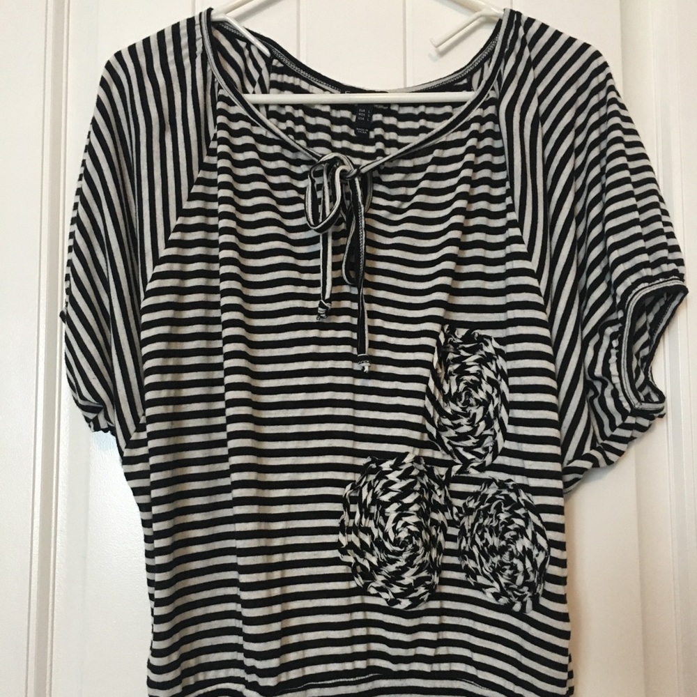 Women’s shirt